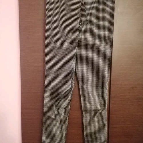 Pants like new, size M, black and white