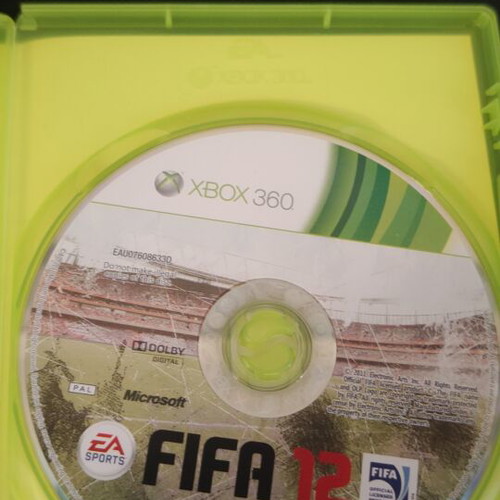 Fifa 12 Xbox 360 game used, complete with manual