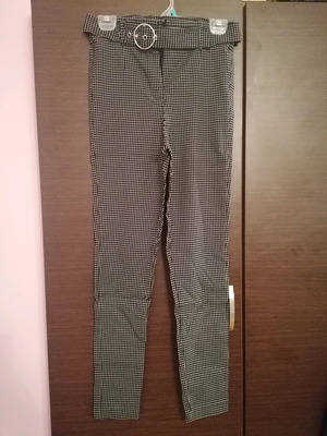 Pants like new, size M, black and white