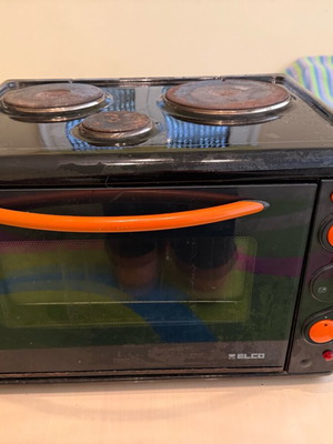 Elco countertop oven with 3 burners used