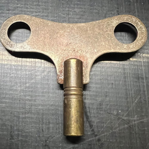 Vintage winding keys used, pack of 2, large size