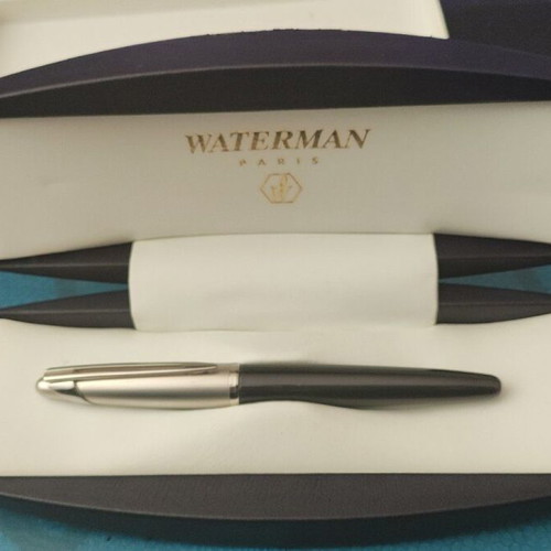 Waterman EDSON Diamond Black fountain pen with gold nib like new collectible