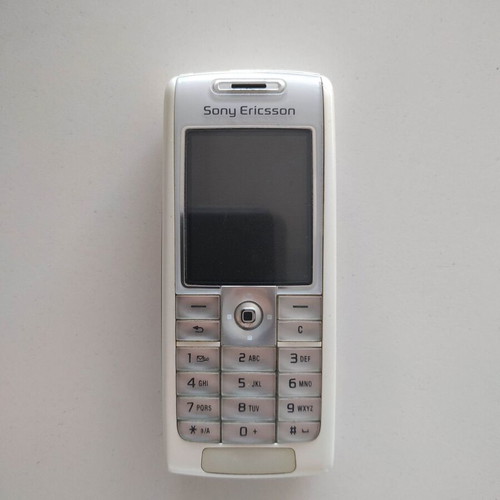 Sony Ericsson T630 used mobile phone with charger, white