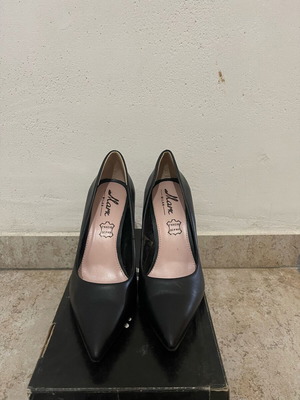 Γόβα Μαύρη Δερμάτινη Νο 39 Mark Milan σαν καινούργιο