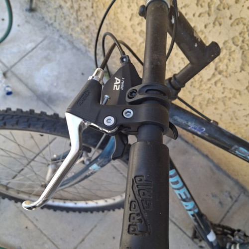 Ideal mountain bike refurbished with new gears