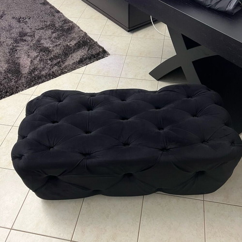 Pouf black color new
