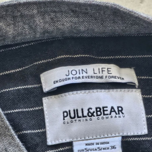 Pull & Bear shirt gray size S like new