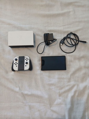 Nintendo Switch OLED 4GB RAM σαν καινούργιο