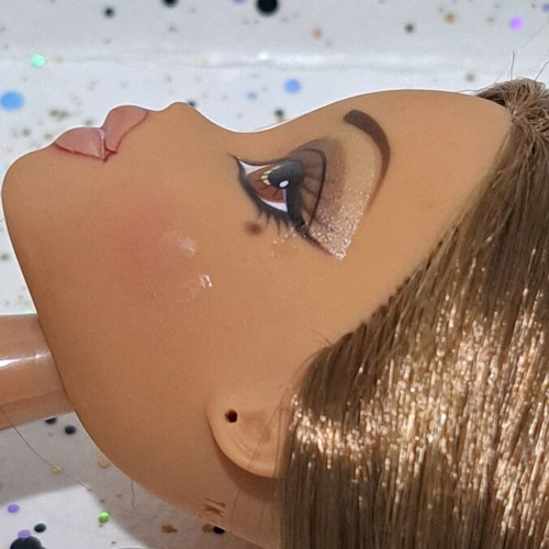 Bratz Pampered Pupz Yasmin 2nd edition used with flaws