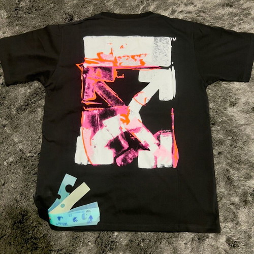Off White T Shirt new, size large, black
