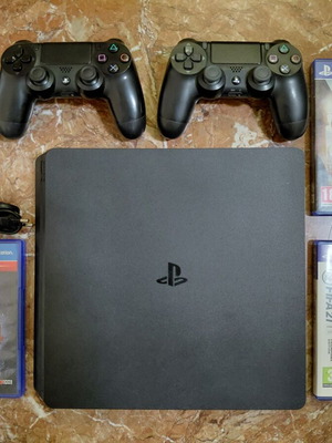 Sony PlayStation 4 Slim κονσόλα 1TB με 3 παιχνίδια και 2 χειριστήρια