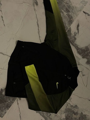 Nike Sportswear XL πουλόβερ σαν καινούργιο