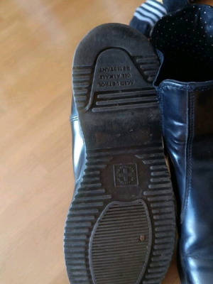 Dr. Martens Chelsea boots size 38 used, black