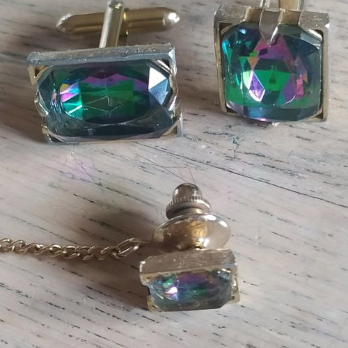 Vintage cufflinks with colored stone and tie pin used