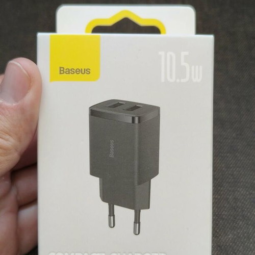 Baseus Compact Charger 2U 10.5W EU wall charger new