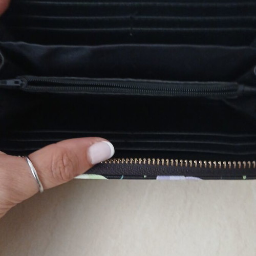 Wallet like new, black with colorful elephants