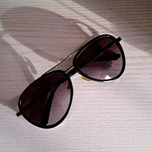 3Guys aviator sunglasses with dark purple lenses