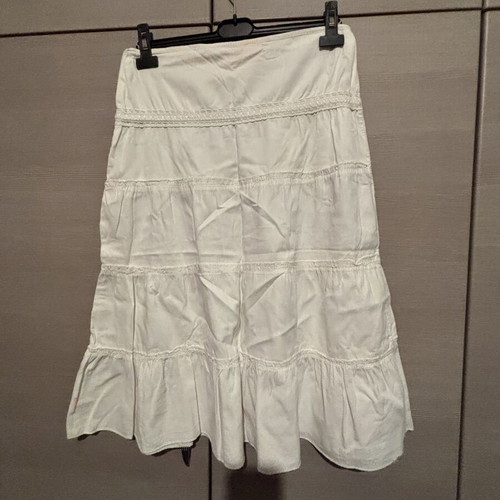 White midi skirt with ruffles like new, size M 38 10