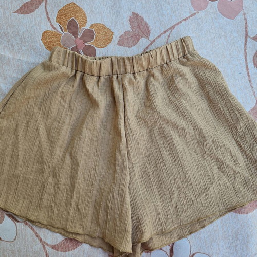 Linen shorts for girl 12 years like new, beige