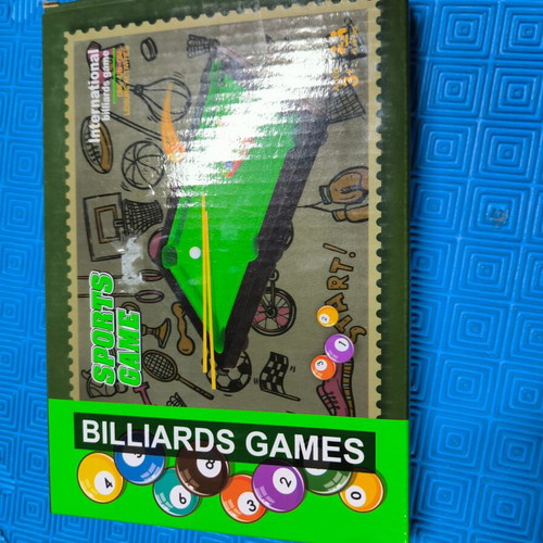Mini Billiards Table Sports Game like new