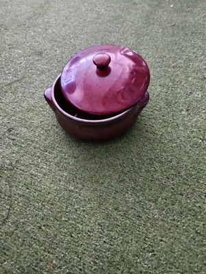Small casserole with lid like new