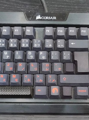 CORSAIR K70 PRO μηχανικό gaming πληκτρολόγιο με ιαπωνικά custom keycaps