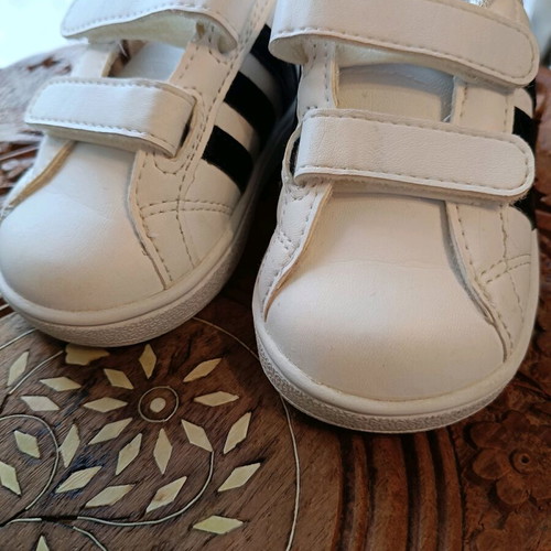 Adidas baby sports shoes used, size 20