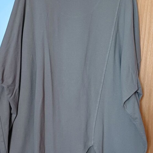 Celestino 200 Cotton Blouse like new, khaki