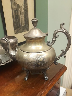 Vintage silver-plated teapot used with Eton – Guarantee Silver stamp