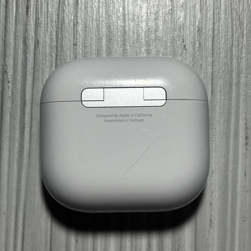 Standard AirPods 4 wireless earbuds, used, no box