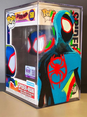 Funko Pop Miles Morales #1500 Limited Edition 7500 με custom ζωγραφισμένο ακρυλικό protector καινούργιο