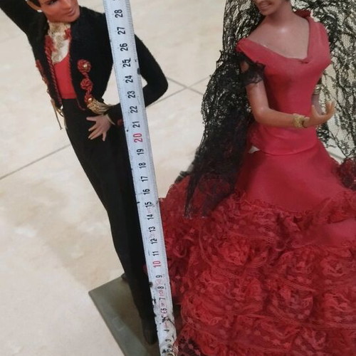 Spanish dolls figures used, antique set from early 80s