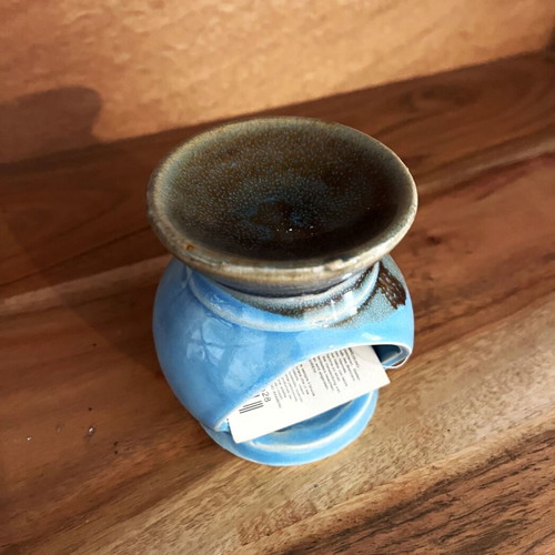 Small ceramic aromatherapy burner