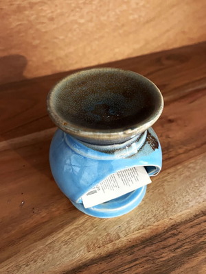 Small ceramic aromatherapy burner
