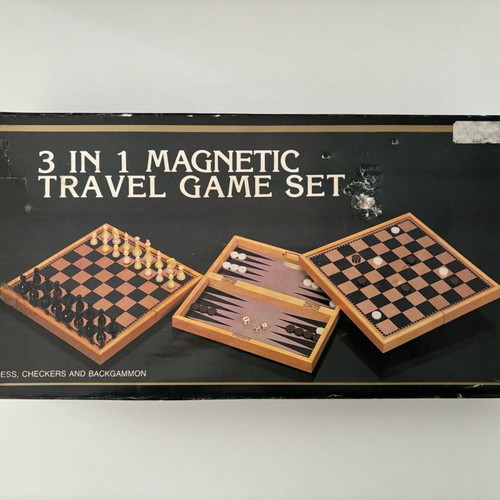Vintage American magnetic game 1987 used (chess-backgammon-checkers)