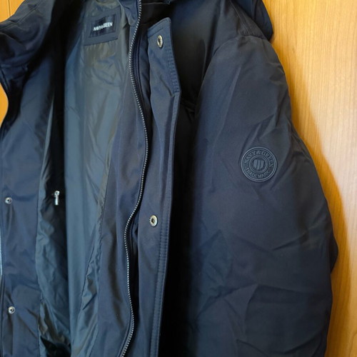 Navy & Green men's jacket like new, windproof and waterproof