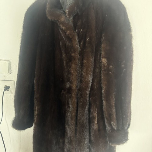 Mink fur coat from Kastoria like new, black, sizes M-L
