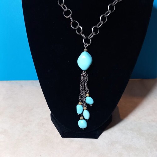 Silver necklace with turquoise stones new