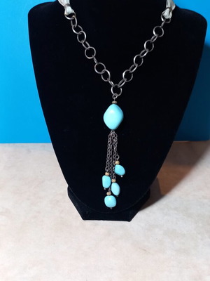Silver necklace with turquoise stones new
