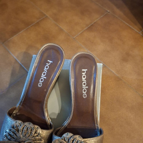 Haralas women's pumps like new, brown and gold, size 37.5