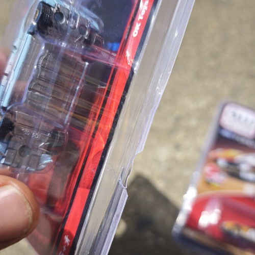 Ford GT40 Auto World 1/64 new, sealed collectible