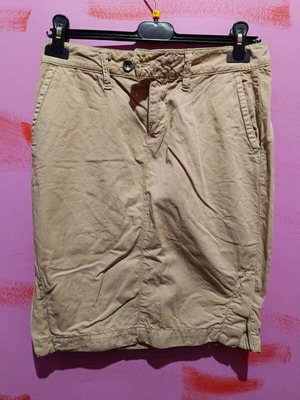 Eva skirt size S cotton with side slits and pockets like new, beige