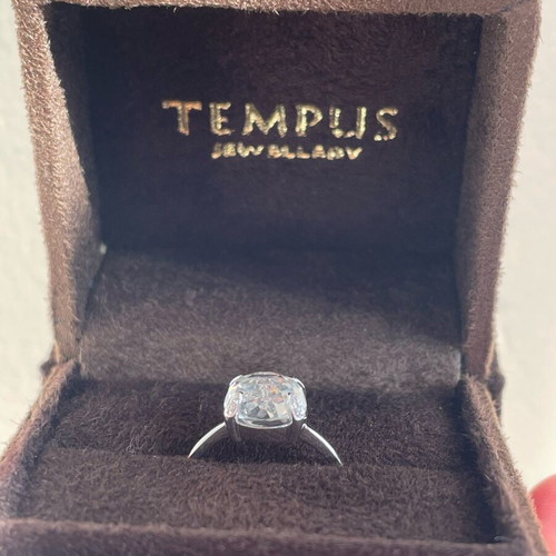 White Gold Solitaire Ring with Green Amethyst and Diamonds, New