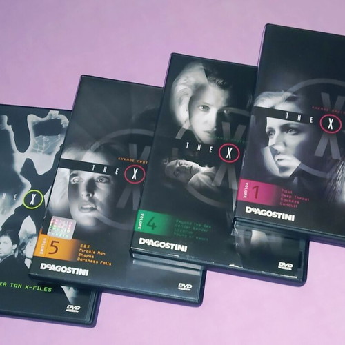 The X Files Collection DVD set like new with subtitles
