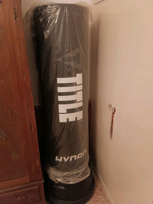TITLE Boxing Hydro-Flex H2O Freestanding Heavy Bag like new