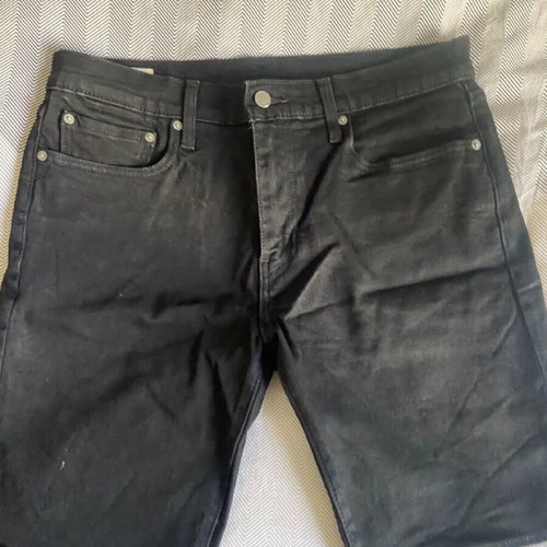 Levi's original size 33 denim shorts bermudas like new, pack of 2