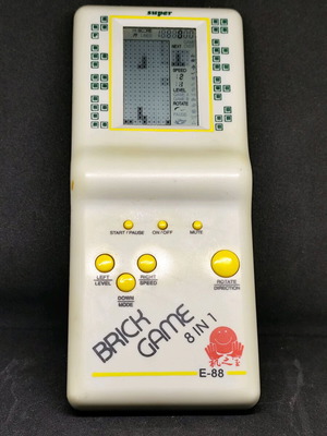 Tetris Vintage Brick Game E-88 8 in 1 σαν καινούργιο