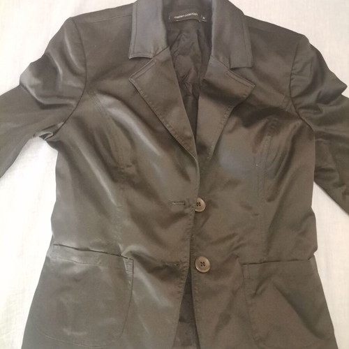 Madlen jacket black like new, fitted, satin