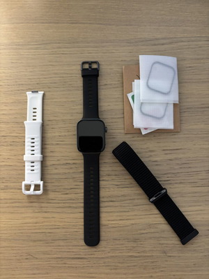 Huawei Watch Fit 3 with 2 Extra Straps and 2 Screen Protectors like new
