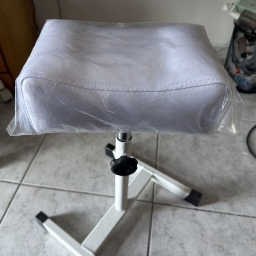 Pedicure stool new with original cushion wrapping